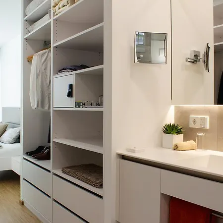 Lumina Apartment